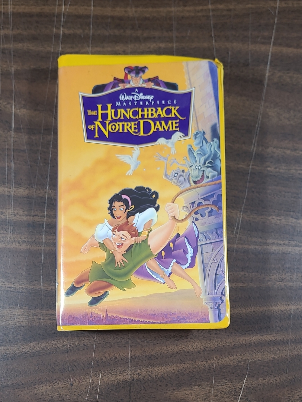 Walt Disney The Hunchback of Notre Dame VHS Movie